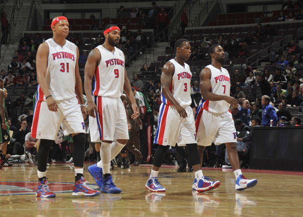 冷静不是被 冷静不是被